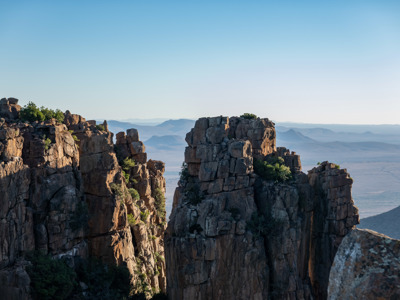 Rotsformaties en berglandschap in de Cederberg, Zuid-Afrika, op de route Kaapstad–Johannesburg.