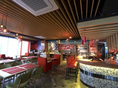 breakfast room