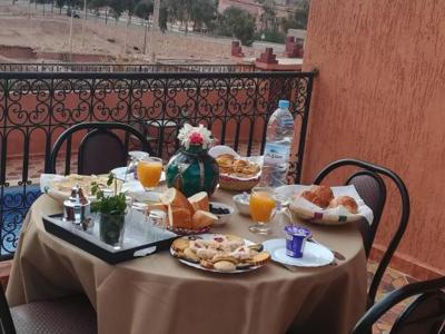 Riad Ouinz - Terras