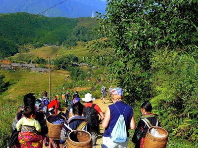 Wandeling langs rijstterrassen en dorpen in Noord-Vietnam tijdens Route Vietnam.
