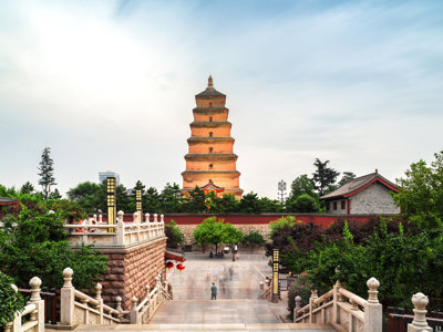 De Grote Wilde Gans Pagode in Xi’an, highlight van de Zijderoute met de trein.