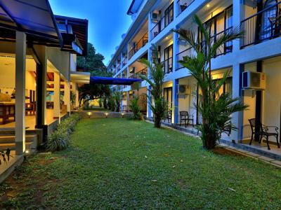 Blue Wave Hotel
