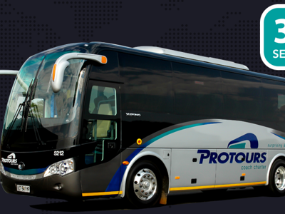 32-persoons touringcar voor vervoer in Zuid-Afrika tijdens rondreizen.