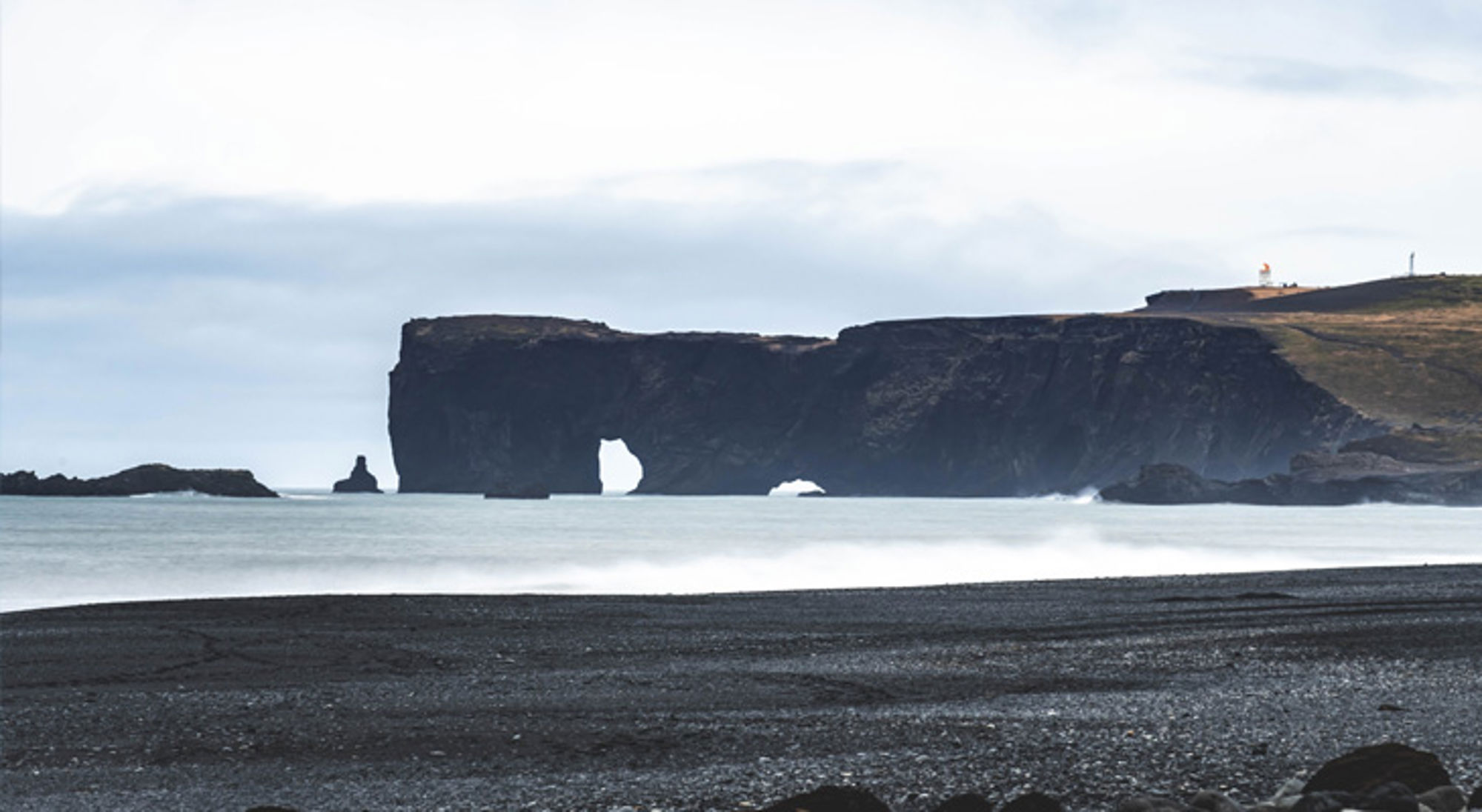 Dyrhólaey strand