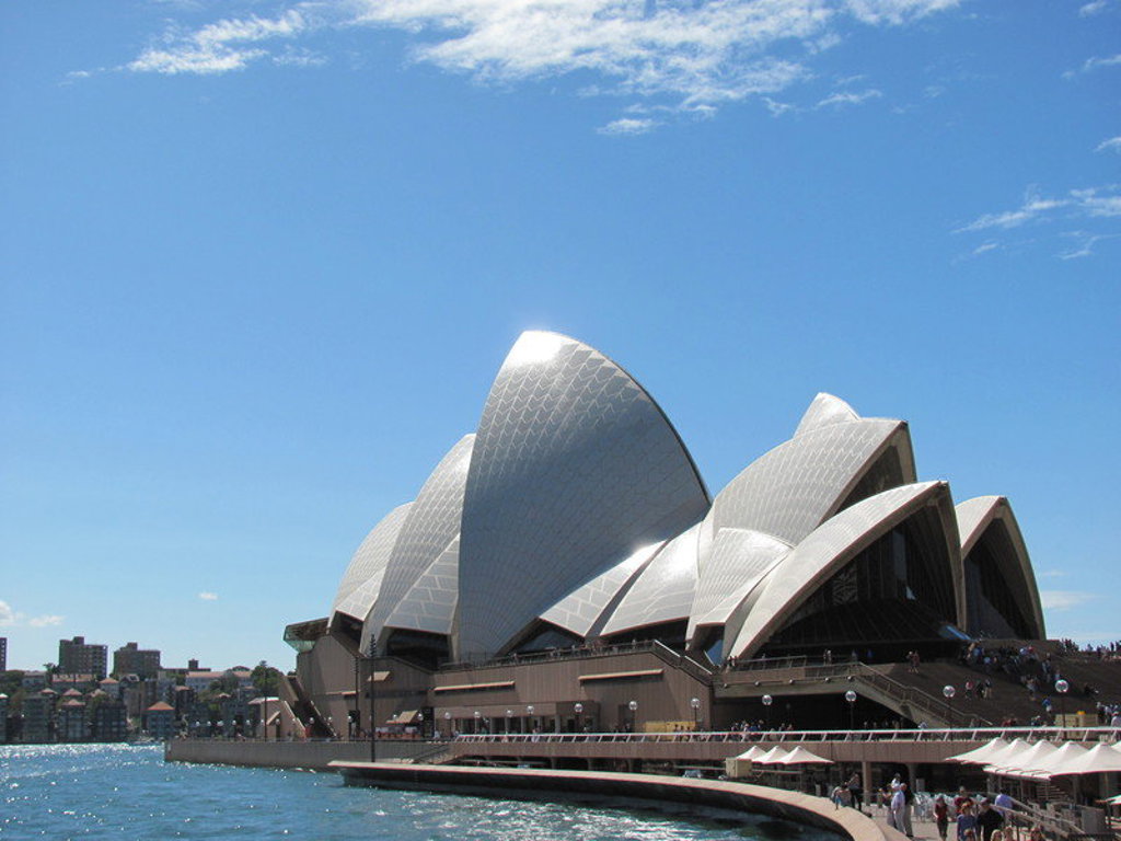 Sydney Opera House aan de haven in Sydney, Australië.