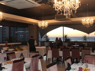 New Kings Hotel
