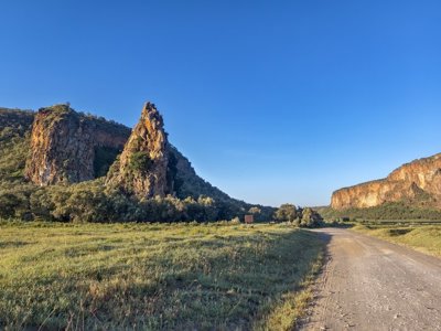 Routekaart van Kenia en Tanzania voor een 19-daagse groepsrondreis.