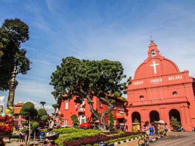 Christ Church Melaka op het Rode Plein, een bezienswaardigheid op de route Singapore, Maleisië & Thailand.